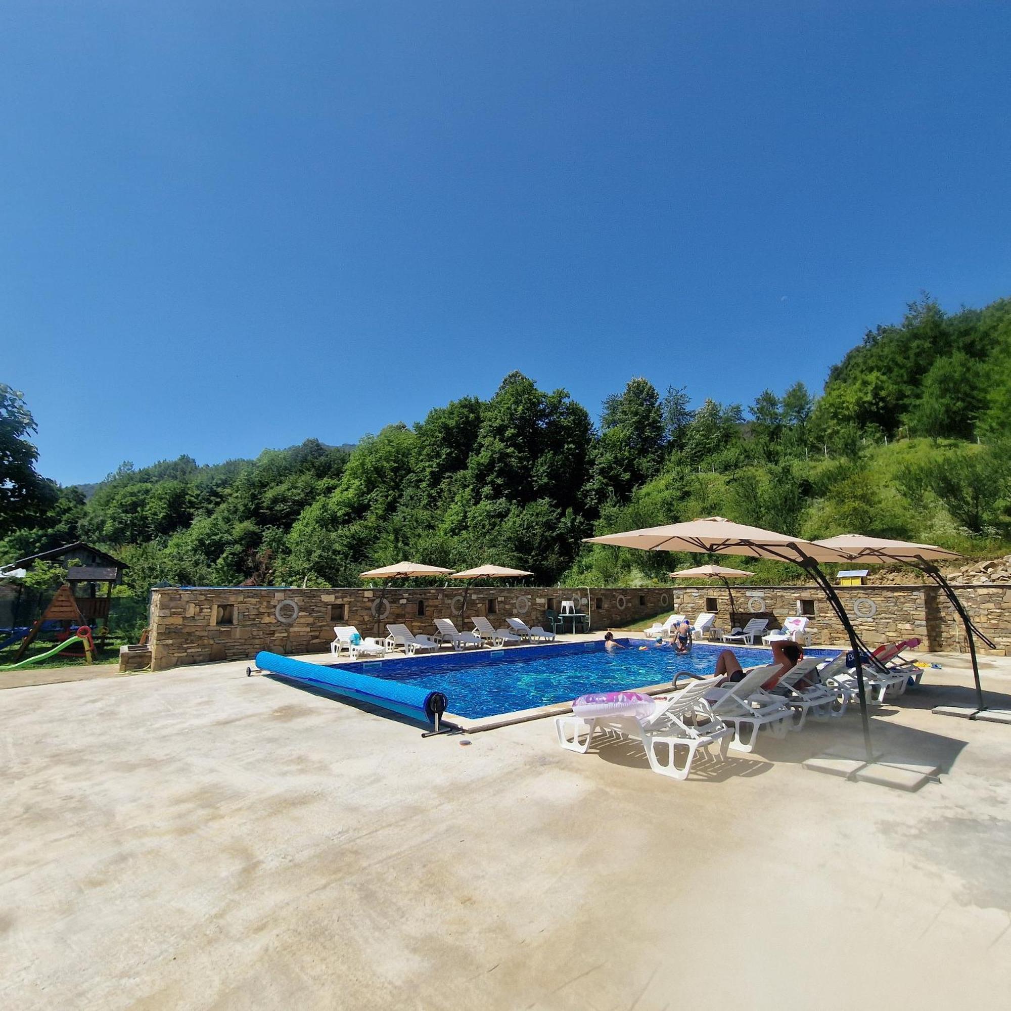Guest House Ivan Cherni Osum Exterior foto