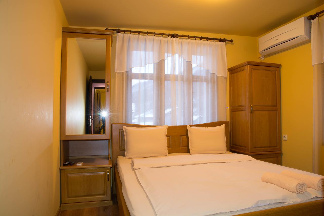 Guest House Ivan Cherni Osum Exterior foto