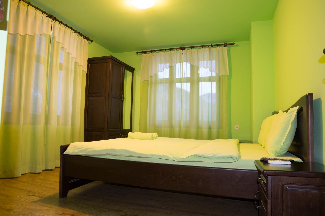Guest House Ivan Cherni Osum Exterior foto