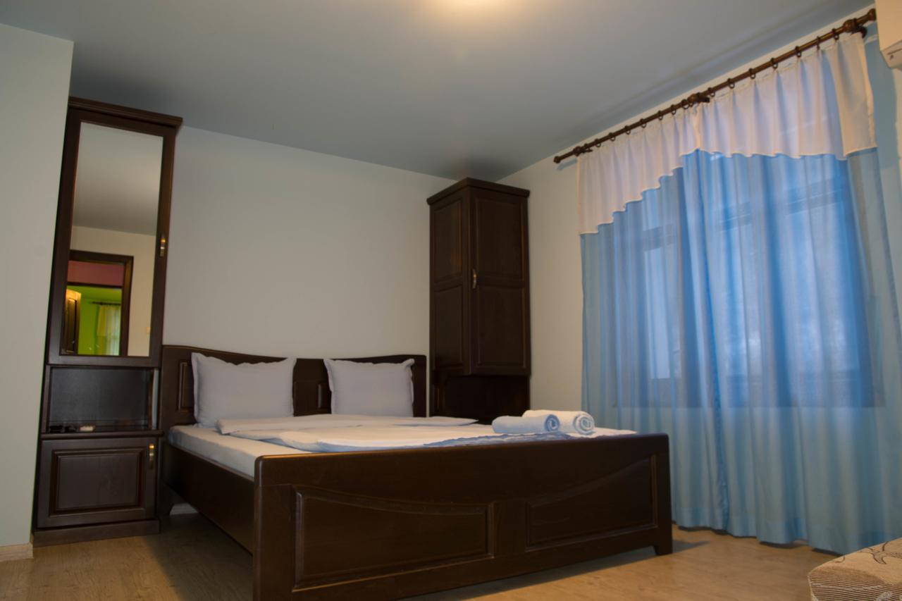 Guest House Ivan Cherni Osum Exterior foto